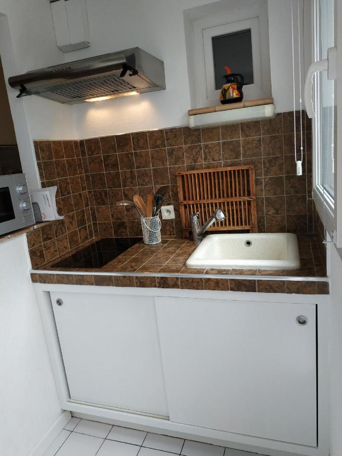 Studio Tout A Pieds Sanary-sur-Mer Luaran gambar