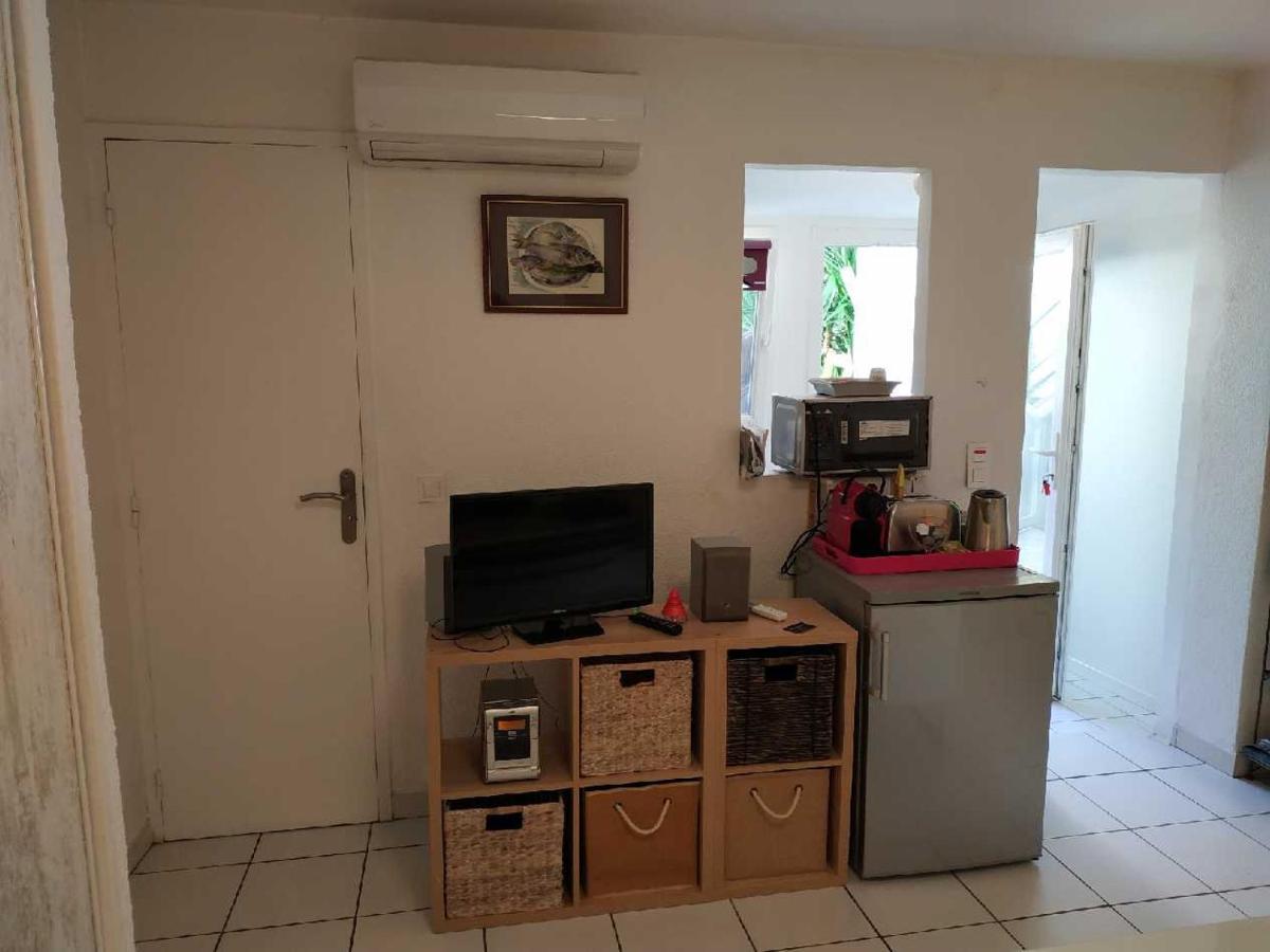 Studio Tout A Pieds Sanary-sur-Mer Luaran gambar